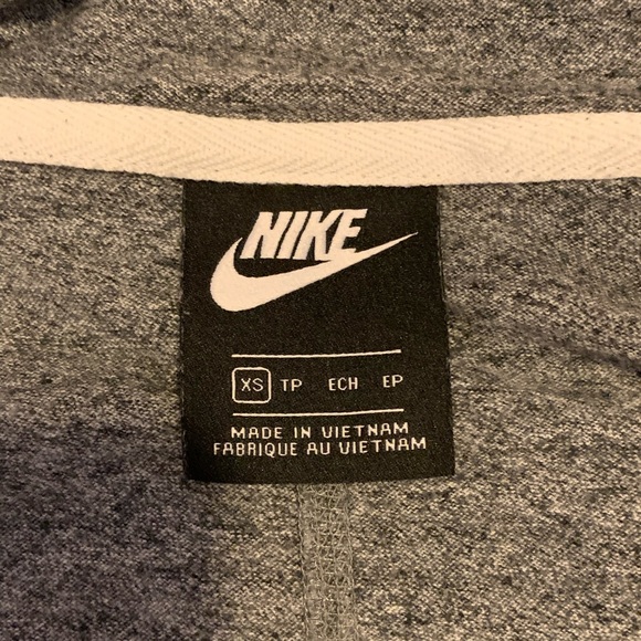 Grey Nike zip up - Picture 3 of 4